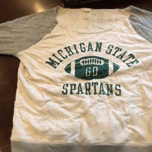 Light weight Michigan state. Open neck grey/cream
